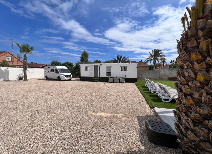 Wiederverkauf - Finca  -
Elche - La Marina