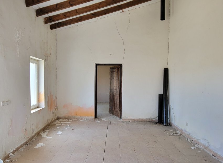 Wiederverkauf - Finca  -
Torremendo