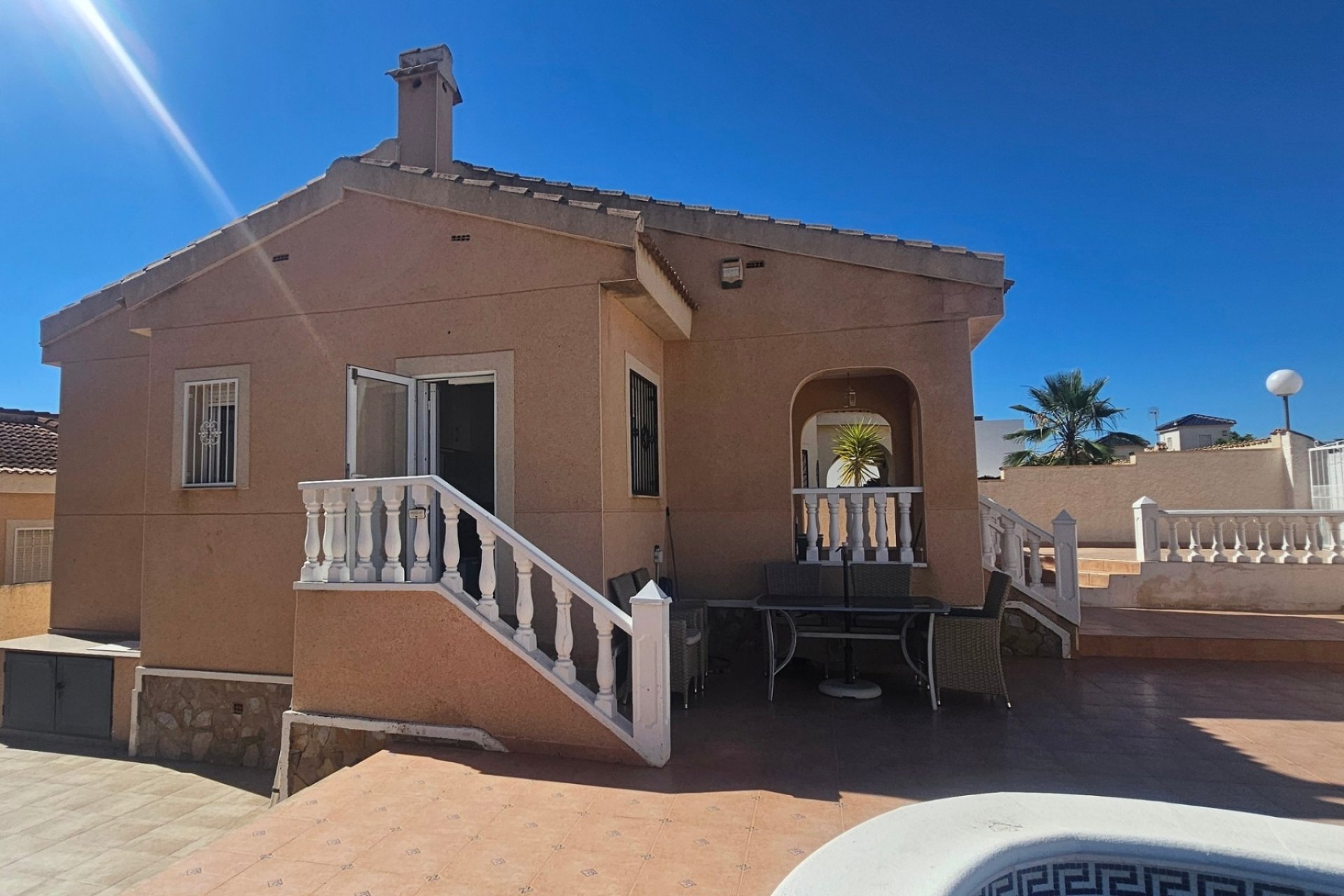 Wiederverkauf - Freistehend / Villa -
Ciudad Quesada - Rojales - Benimar