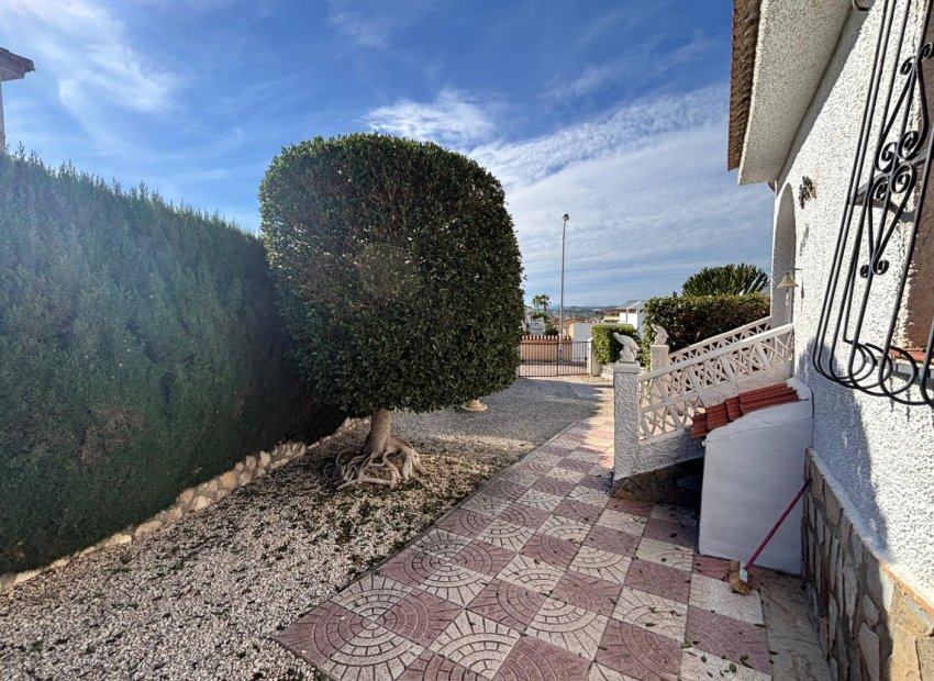 Wiederverkauf - Freistehend / Villa -
Ciudad Quesada - Rojales - CENTRO