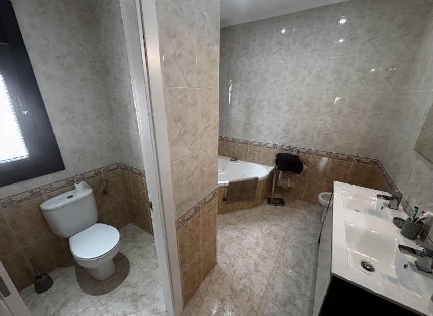 Wiederverkauf - Freistehend / Villa -
Ciudad Quesada - Rojales - Ciudad Quesada