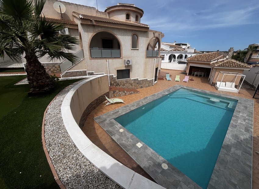 Wiederverkauf - Freistehend / Villa -
Ciudad Quesada - Rojales - Ciudad Quesada