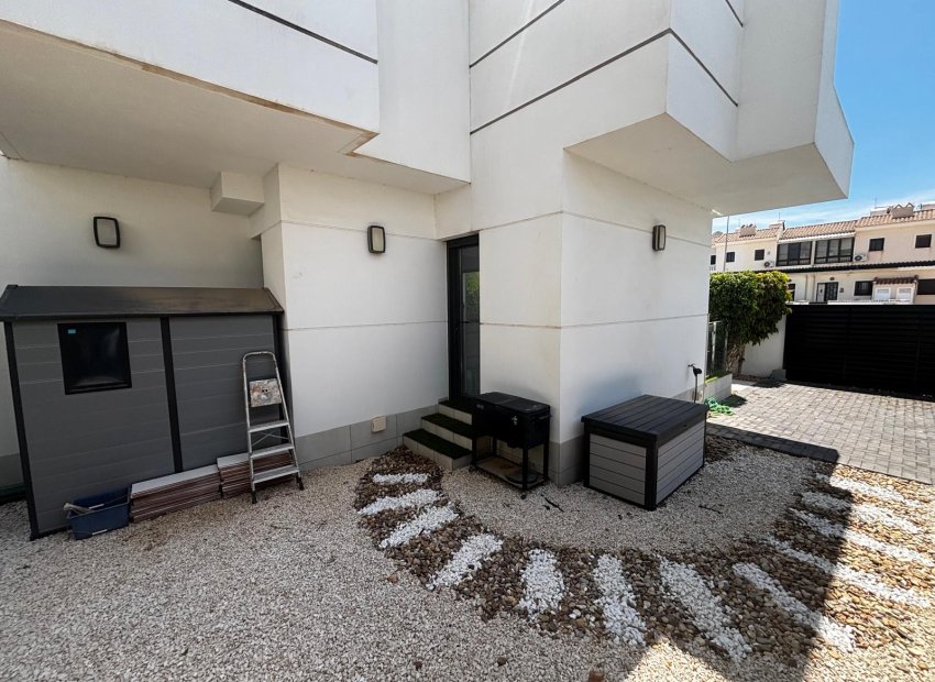 Wiederverkauf - Freistehend / Villa -
Ciudad Quesada - Rojales - Ciudad Quesada