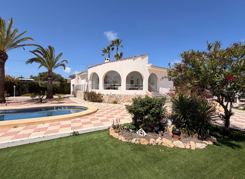 Wiederverkauf - Freistehend / Villa -
Ciudad Quesada - Rojales - Ciudad Quesada
