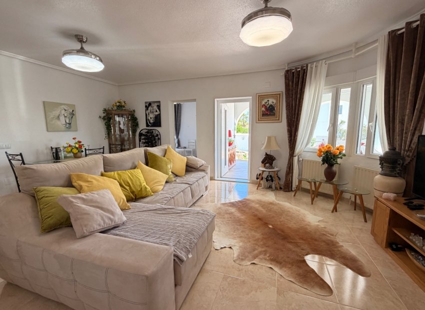 Wiederverkauf - Freistehend / Villa -
Ciudad Quesada - Rojales - Ciudad Quesada