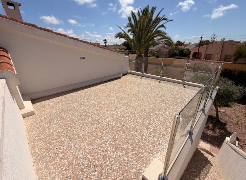 Wiederverkauf - Freistehend / Villa -
Ciudad Quesada - Rojales - Ciudad Quesada