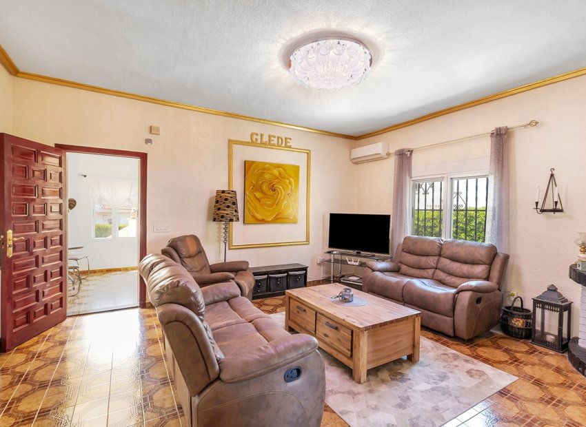 Wiederverkauf - Freistehend / Villa -
Ciudad Quesada - Rojales - Ciudad Quesada