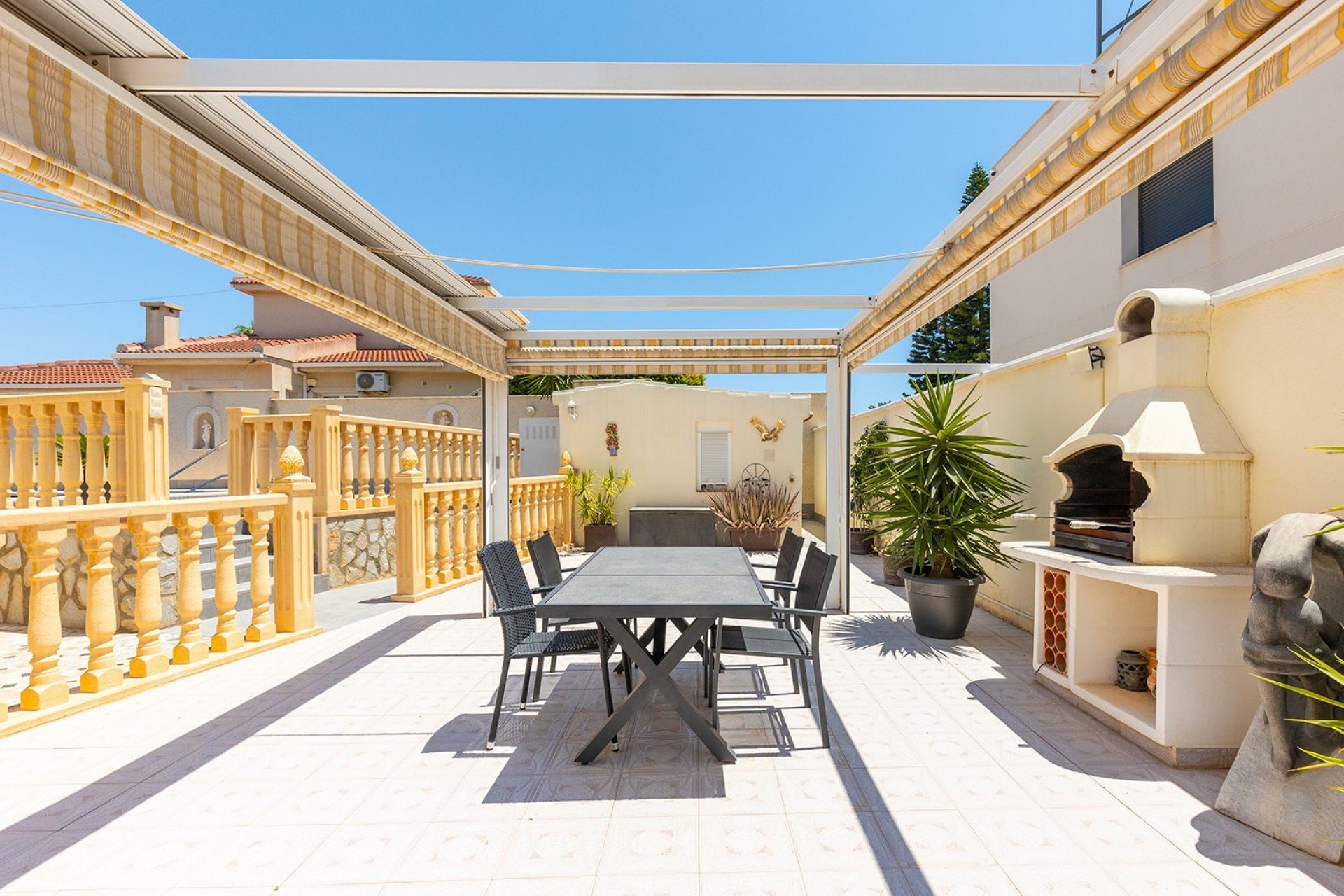 Wiederverkauf - Freistehend / Villa -
Ciudad Quesada - Rojales - Ciudad Quesada