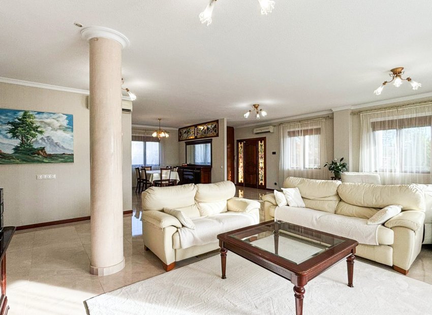 Wiederverkauf - Freistehend / Villa -
Ciudad Quesada - Rojales - Ciudad Quesada