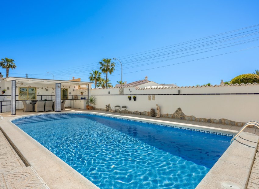 Wiederverkauf - Freistehend / Villa -
Ciudad Quesada - Rojales - Ciudad Quesada