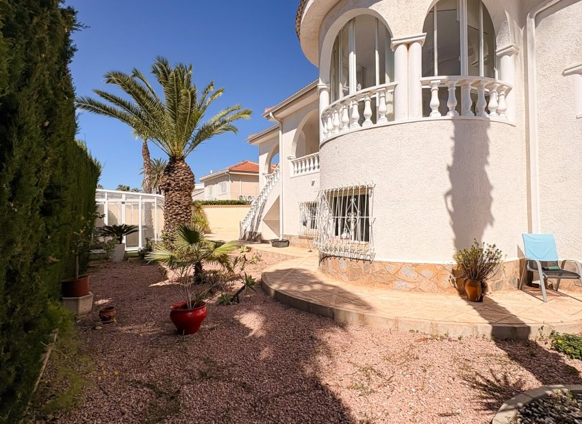 Wiederverkauf - Freistehend / Villa -
Ciudad Quesada - Rojales - Ciudad Quesada