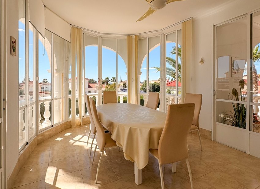 Wiederverkauf - Freistehend / Villa -
Ciudad Quesada - Rojales - Ciudad Quesada