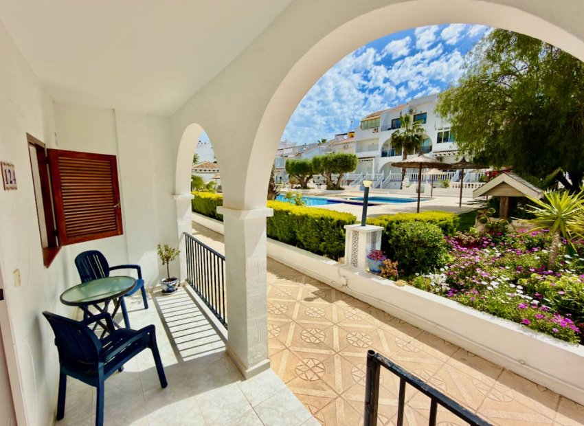 Wiederverkauf - Freistehend / Villa -
Ciudad Quesada - Rojales - Ciudad Quesada