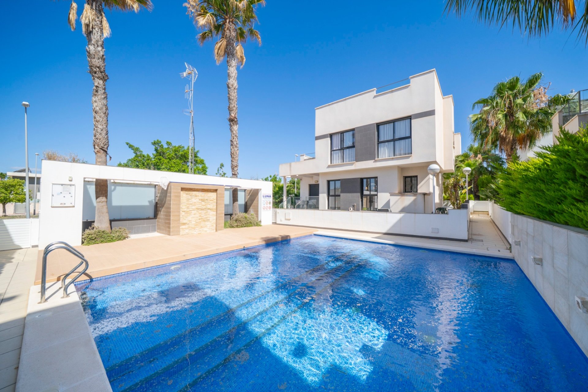 Wiederverkauf - Freistehend / Villa -
Ciudad Quesada - Rojales - Ciudad Quesada