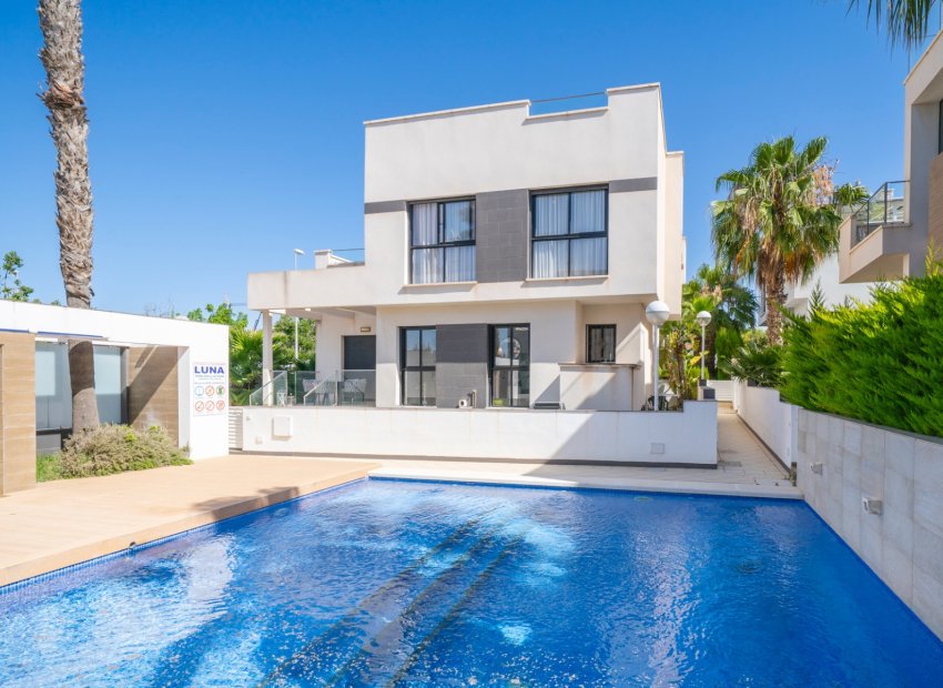 Wiederverkauf - Freistehend / Villa -
Ciudad Quesada - Rojales - Ciudad Quesada