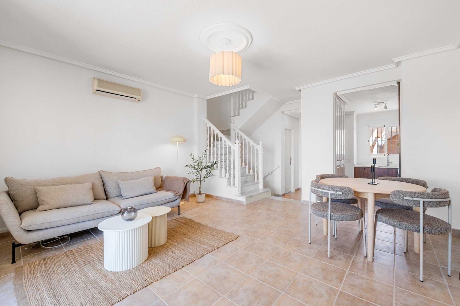 Wiederverkauf - Freistehend / Villa -
Ciudad Quesada - Rojales - Ciudad Quesada