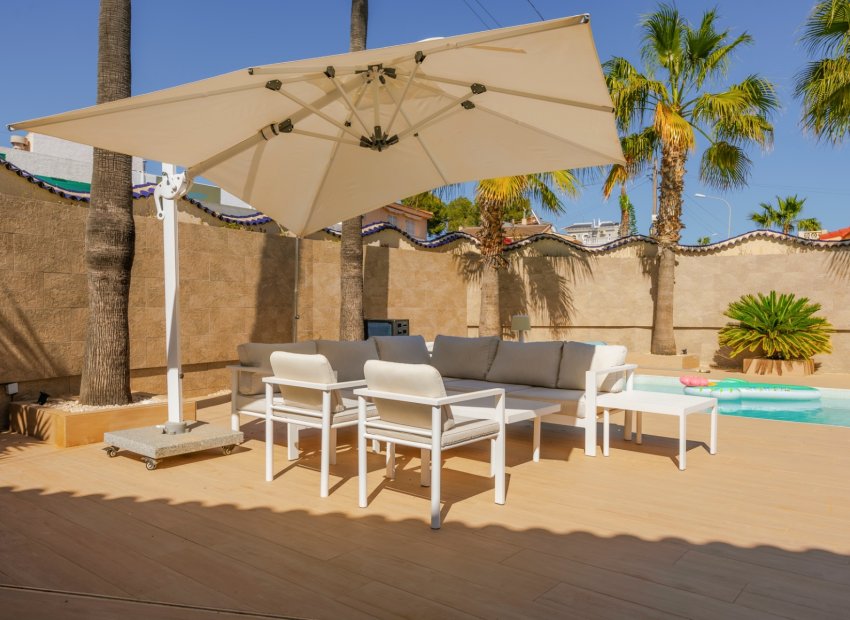 Wiederverkauf - Freistehend / Villa -
Ciudad Quesada - Rojales - Ciudad Quesada