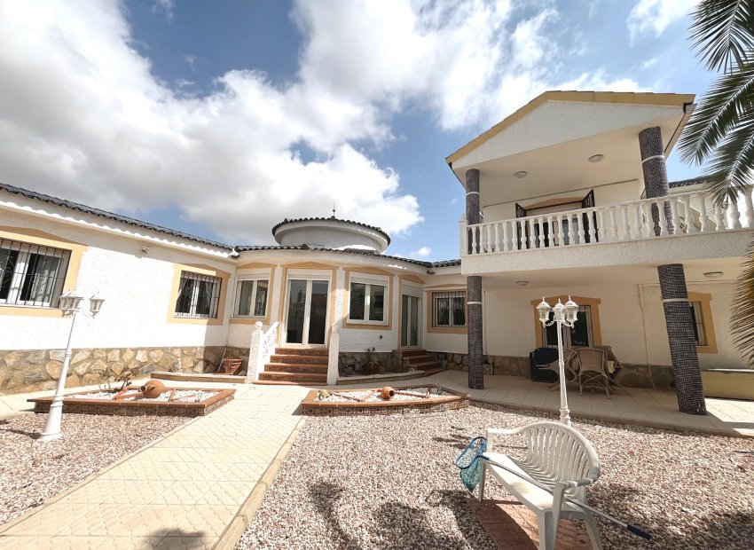 Wiederverkauf - Freistehend / Villa -
Ciudad Quesada - Rojales - Ciudad Quesada