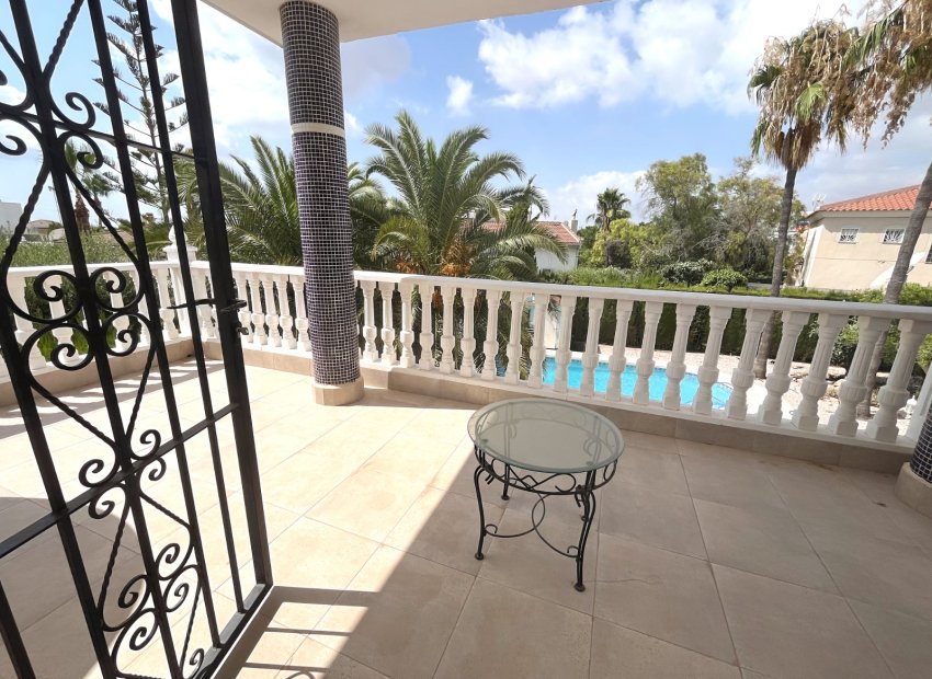 Wiederverkauf - Freistehend / Villa -
Ciudad Quesada - Rojales - Ciudad Quesada