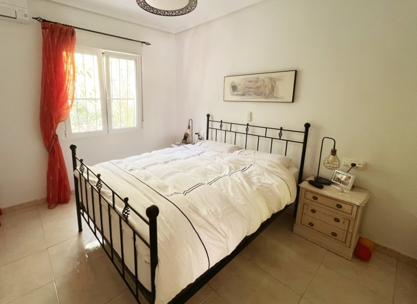 Wiederverkauf - Freistehend / Villa -
Ciudad Quesada - Rojales - Ciudad Quesada