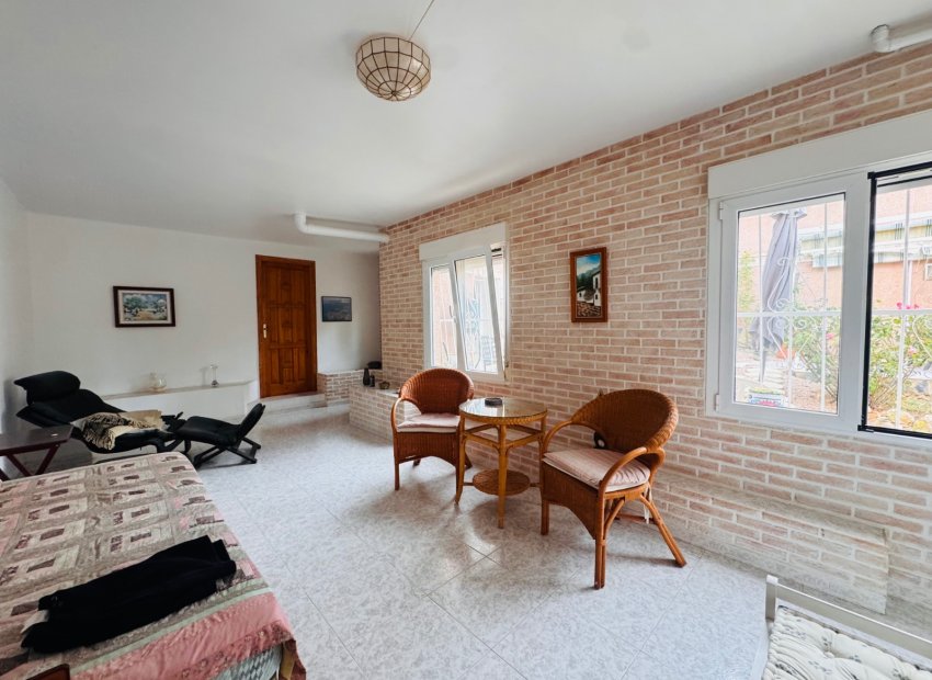 Wiederverkauf - Freistehend / Villa -
Ciudad Quesada - Rojales - Ciudad Quesada