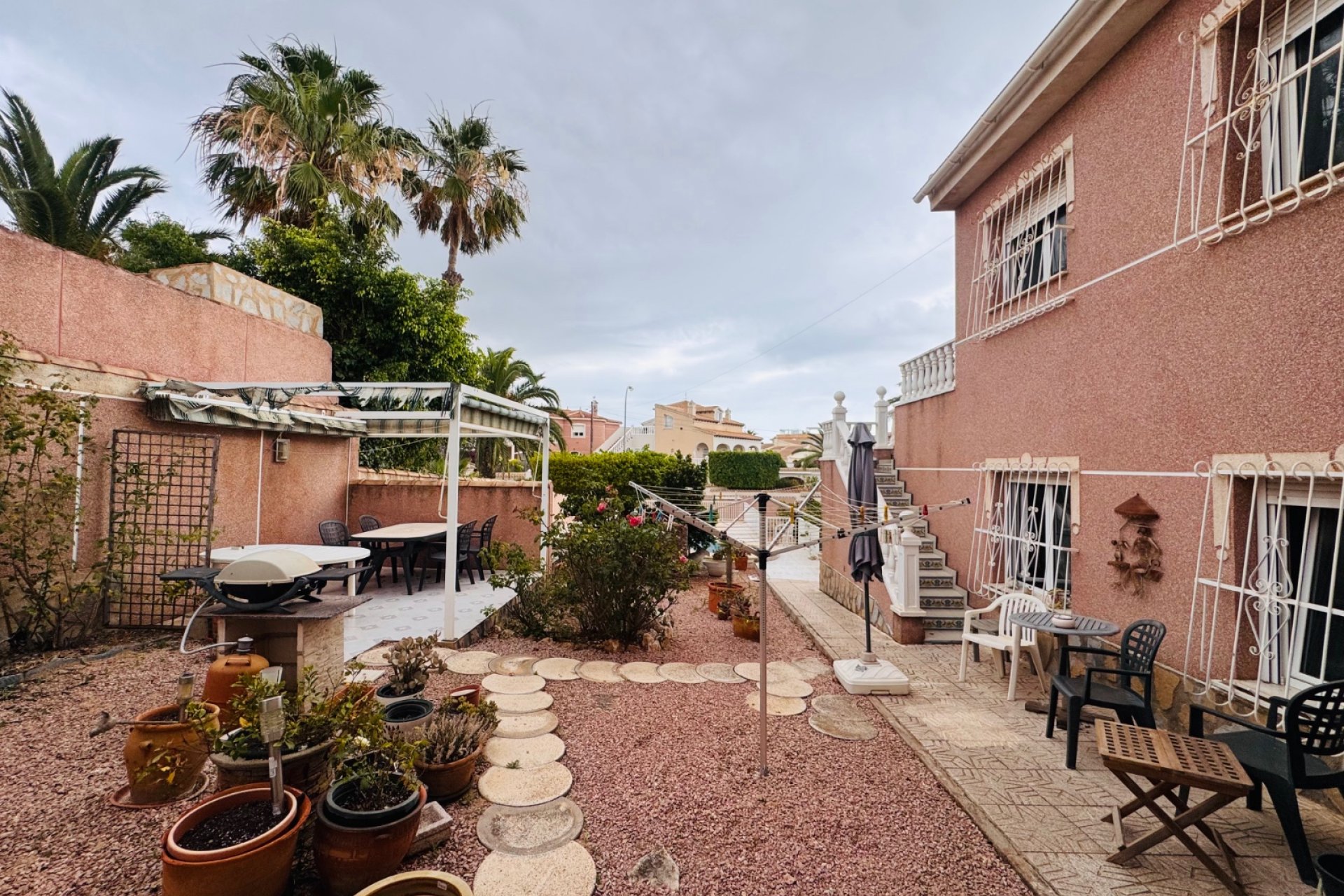 Wiederverkauf - Freistehend / Villa -
Ciudad Quesada - Rojales - Ciudad Quesada