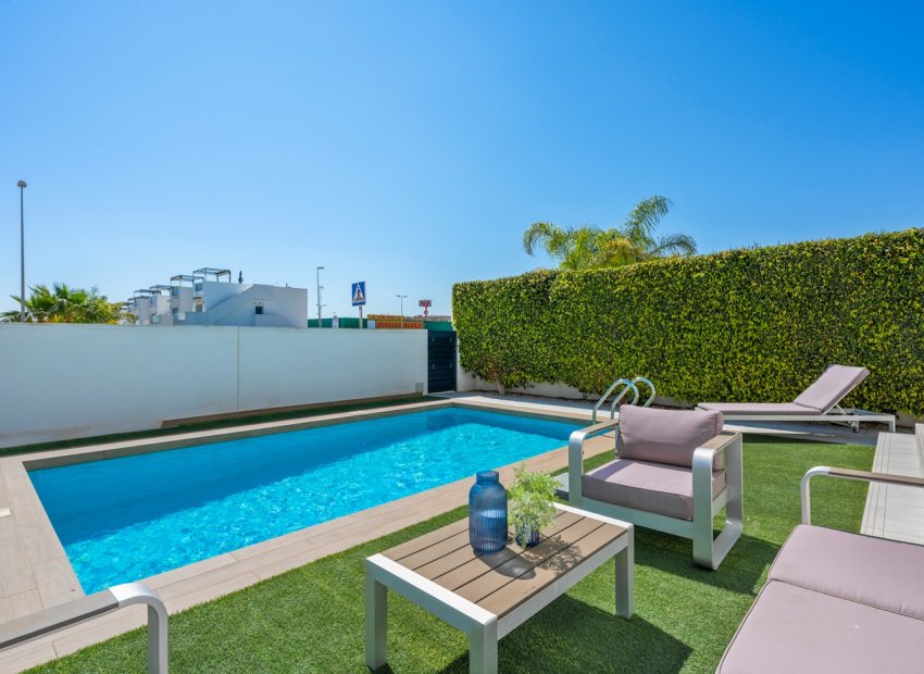 Wiederverkauf - Freistehend / Villa -
Ciudad Quesada - Rojales - Ciudad Quesada