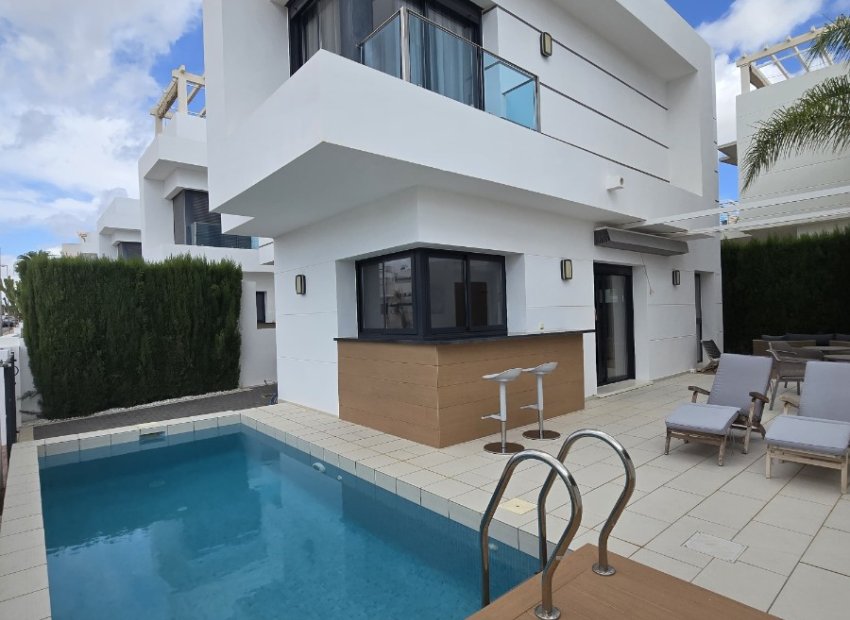 Wiederverkauf - Freistehend / Villa -
Ciudad Quesada - Rojales - Ciudad Quesada