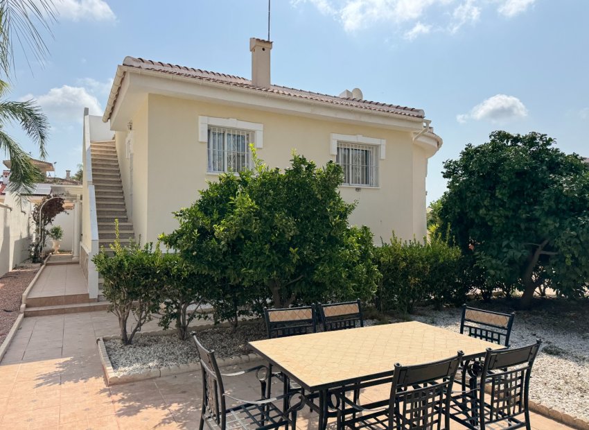 Wiederverkauf - Freistehend / Villa -
Ciudad Quesada - Rojales - Ciudad Quesada