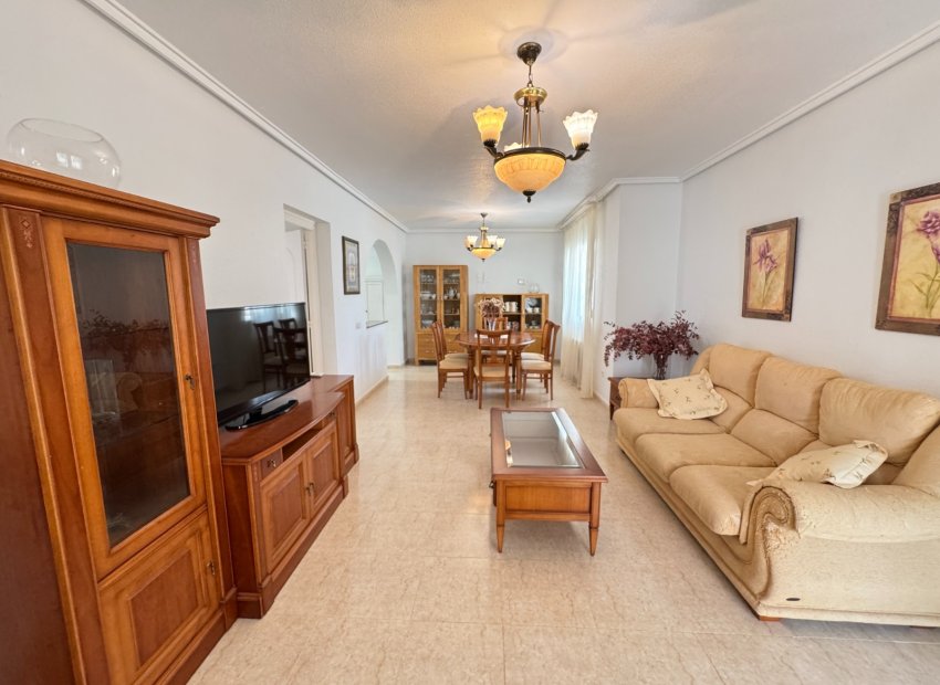 Wiederverkauf - Freistehend / Villa -
Ciudad Quesada - Rojales - Ciudad Quesada