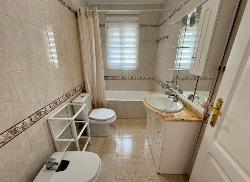 Wiederverkauf - Freistehend / Villa -
Ciudad Quesada - Rojales - Ciudad Quesada