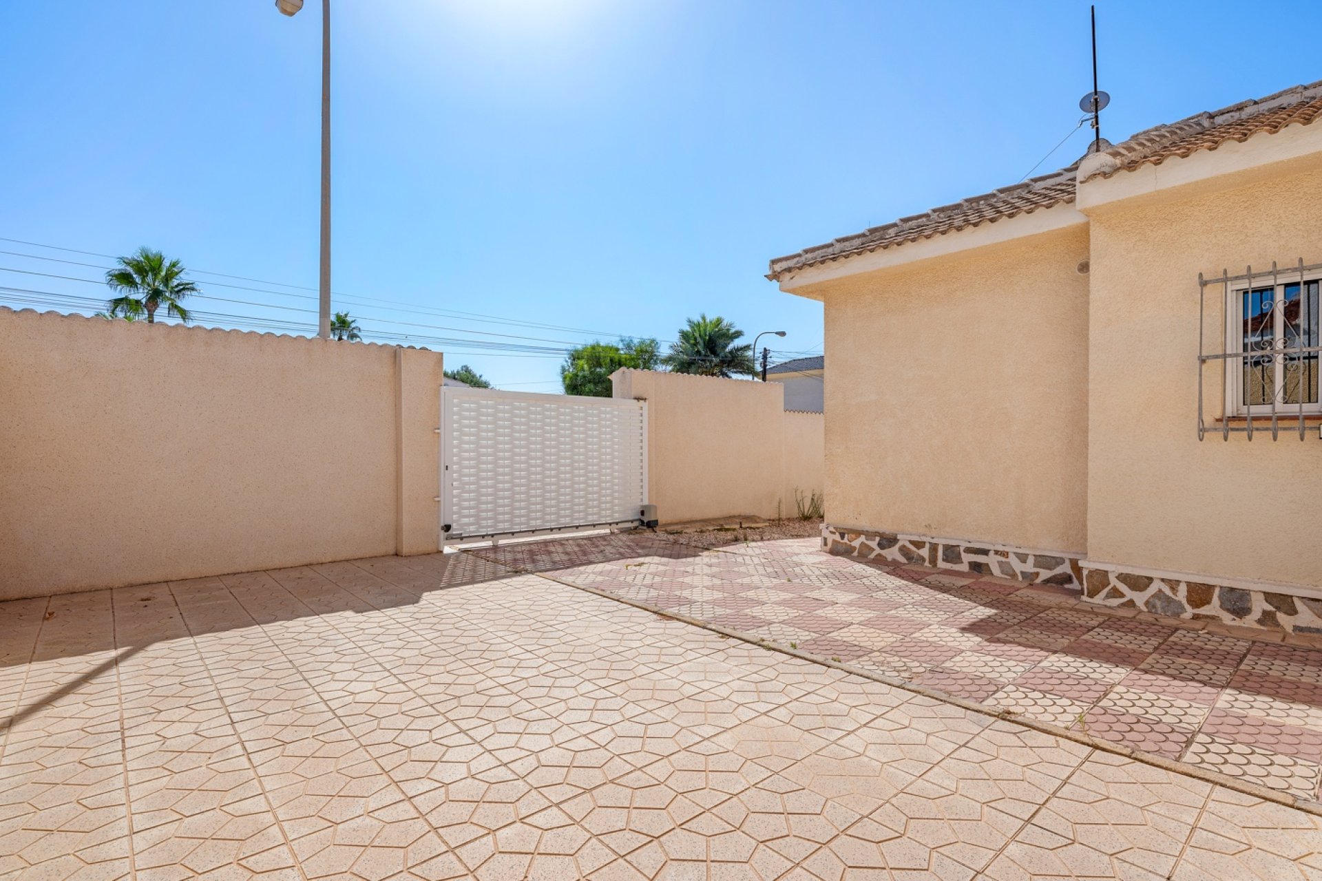 Wiederverkauf - Freistehend / Villa -
Ciudad Quesada - Rojales - Ciudad Quesada