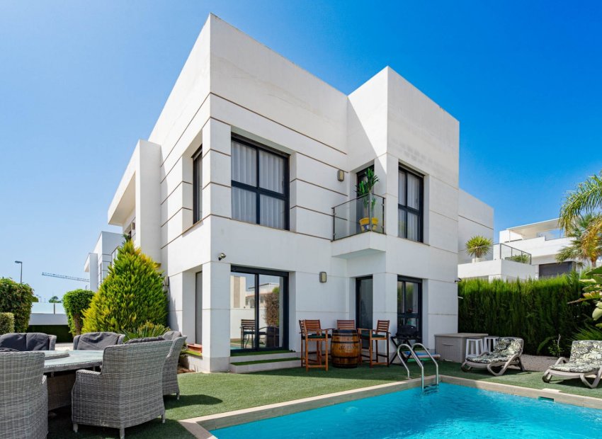 Wiederverkauf - Freistehend / Villa -
Ciudad Quesada - Rojales - Ciudad Quesada