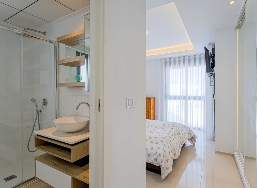 Wiederverkauf - Freistehend / Villa -
Ciudad Quesada - Rojales - Ciudad Quesada