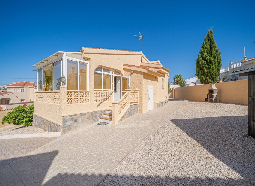 Wiederverkauf - Freistehend / Villa -
Ciudad Quesada - Rojales - Ciudad Quesada