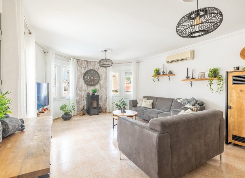 Wiederverkauf - Freistehend / Villa -
Ciudad Quesada - Rojales - Costa Blanca South