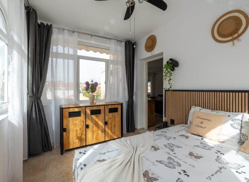 Wiederverkauf - Freistehend / Villa -
Ciudad Quesada - Rojales - Costa Blanca South