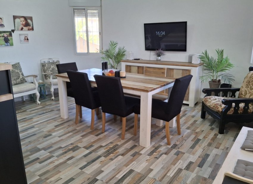 Wiederverkauf - Freistehend / Villa -
Ciudad Quesada - Rojales - Doña Pepa