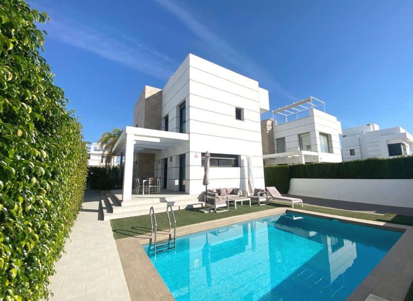 Wiederverkauf - Freistehend / Villa -
Ciudad Quesada - Rojales - Doña Pepa