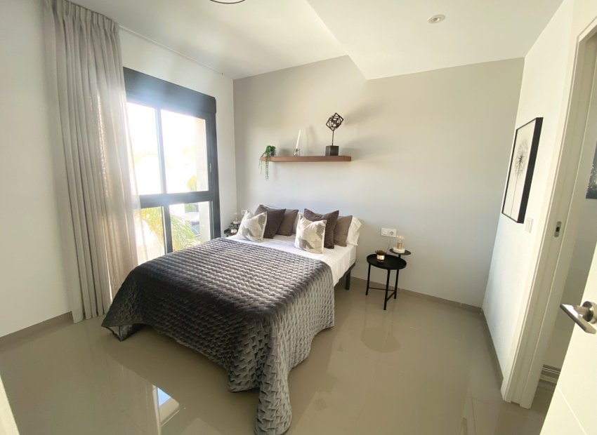 Wiederverkauf - Freistehend / Villa -
Ciudad Quesada - Rojales - Doña Pepa