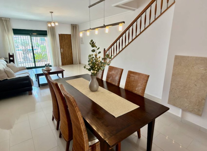 Wiederverkauf - Freistehend / Villa -
Ciudad Quesada - Rojales - Doña Pepa