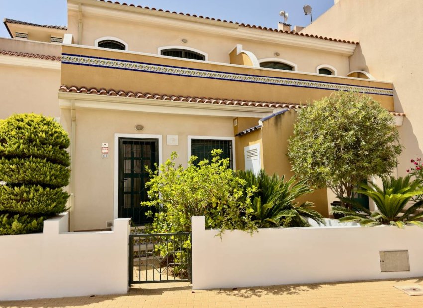 Wiederverkauf - Freistehend / Villa -
Ciudad Quesada - Rojales - Doña Pepa