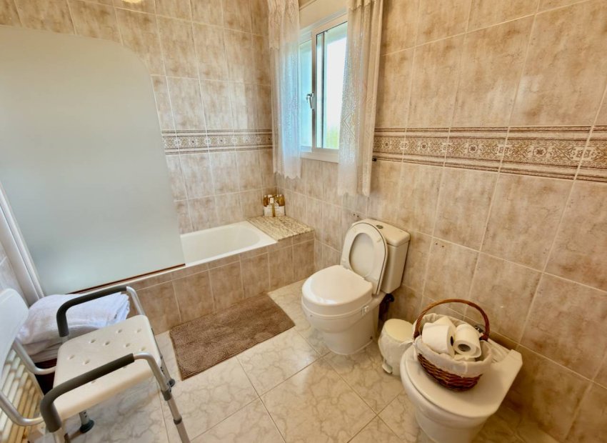 Wiederverkauf - Freistehend / Villa -
Ciudad Quesada - Rojales - Doña Pepa