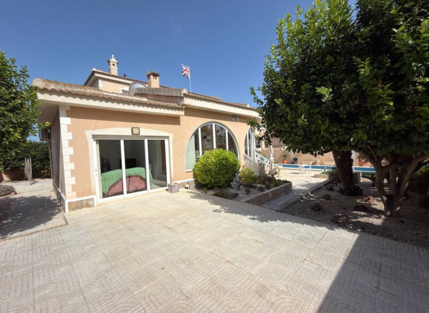 Wiederverkauf - Freistehend / Villa -
Ciudad Quesada - Rojales - Doña Pepa