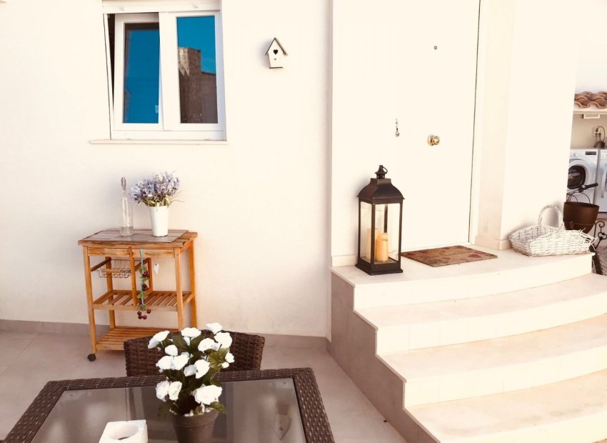 Wiederverkauf - Freistehend / Villa -
Ciudad Quesada - Rojales - Golf La Marquesa (Ciudad Quesada)