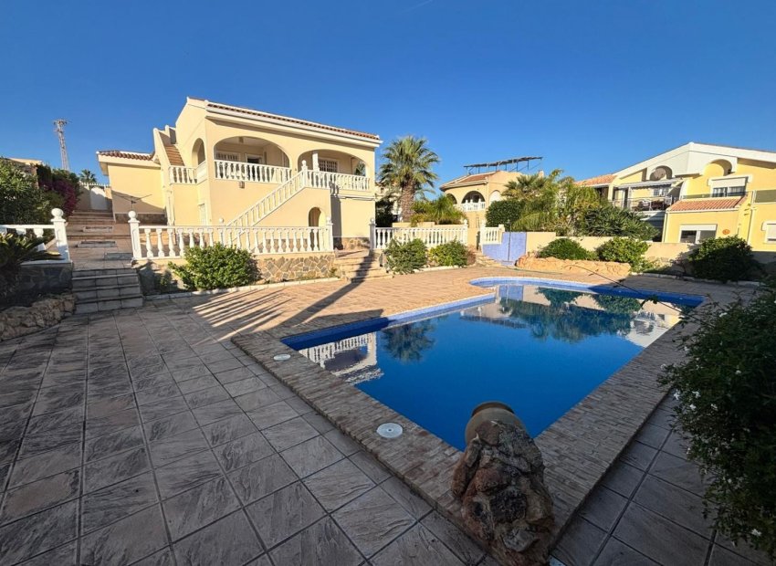 Wiederverkauf - Freistehend / Villa -
Ciudad Quesada - Rojales - La Fiesta