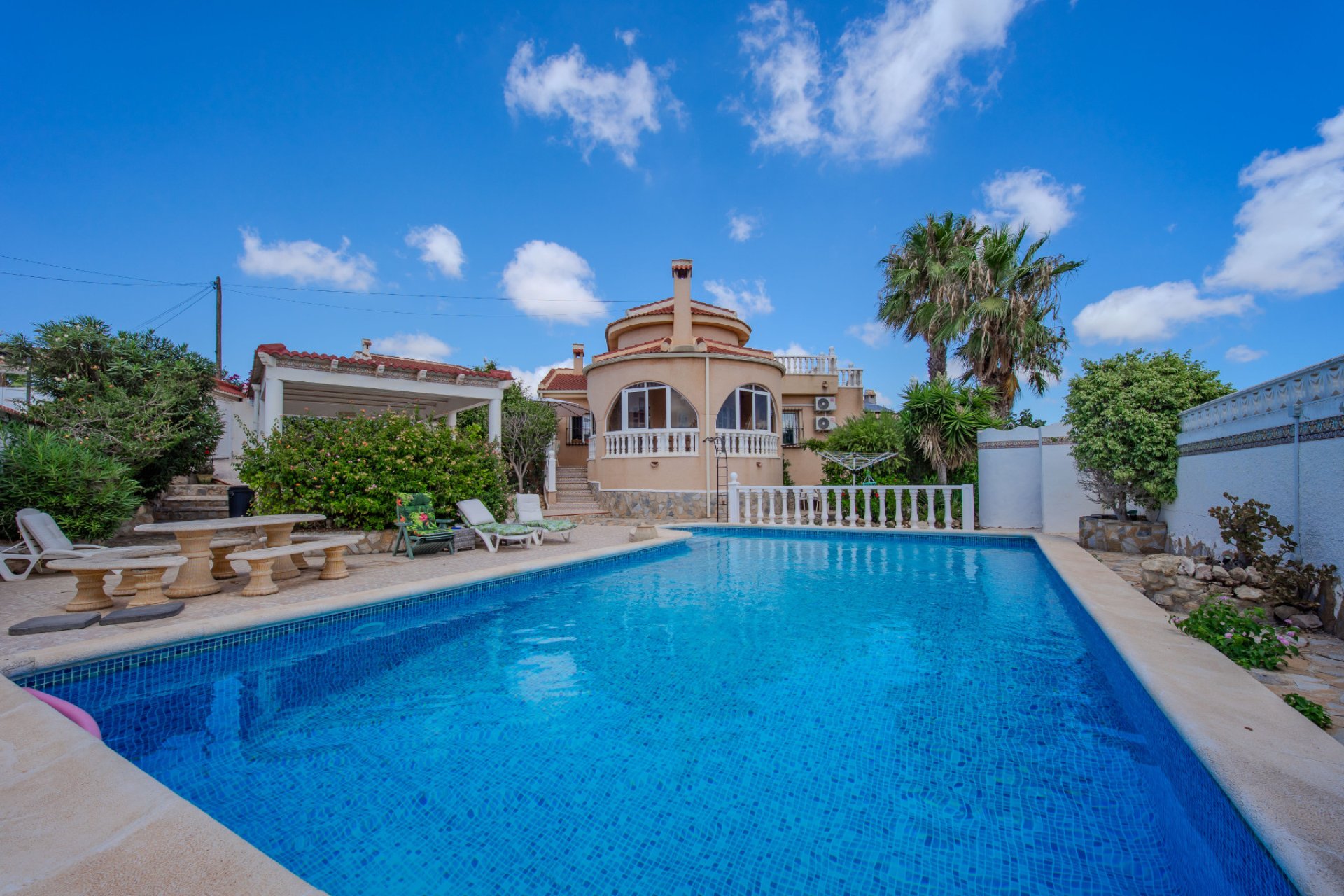 Wiederverkauf - Freistehend / Villa -
Ciudad Quesada - Rojales - La Marquesa Golf