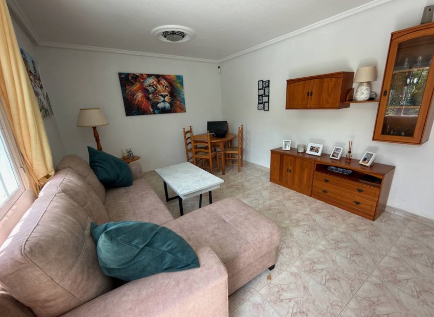 Wiederverkauf - Freistehend / Villa -
Ciudad Quesada - Rojales - La Marquesa Golf