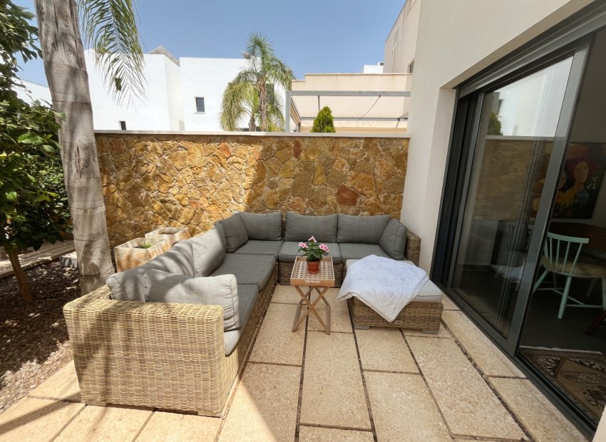 Wiederverkauf - Freistehend / Villa -
Ciudad Quesada - Rojales - Pueblo Bravo