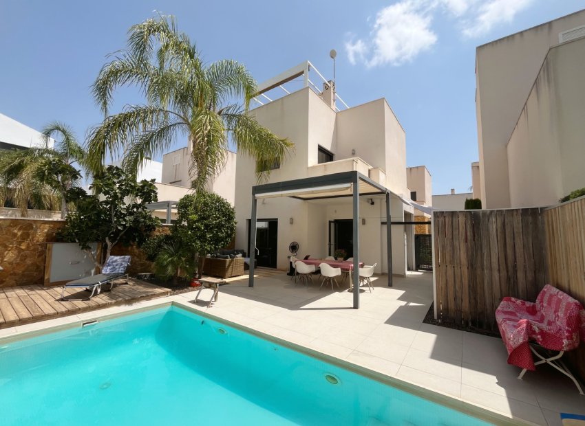 Wiederverkauf - Freistehend / Villa -
Ciudad Quesada - Rojales - Pueblo Bravo